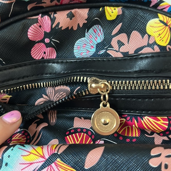 NWOT Summer backpack - Picture 4 of 9